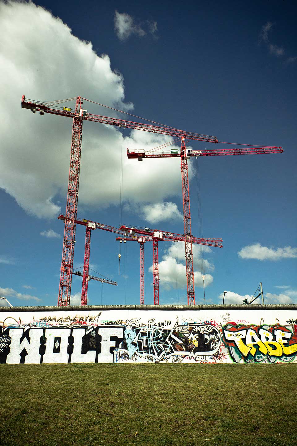 Grafittis en el muro de Berlin