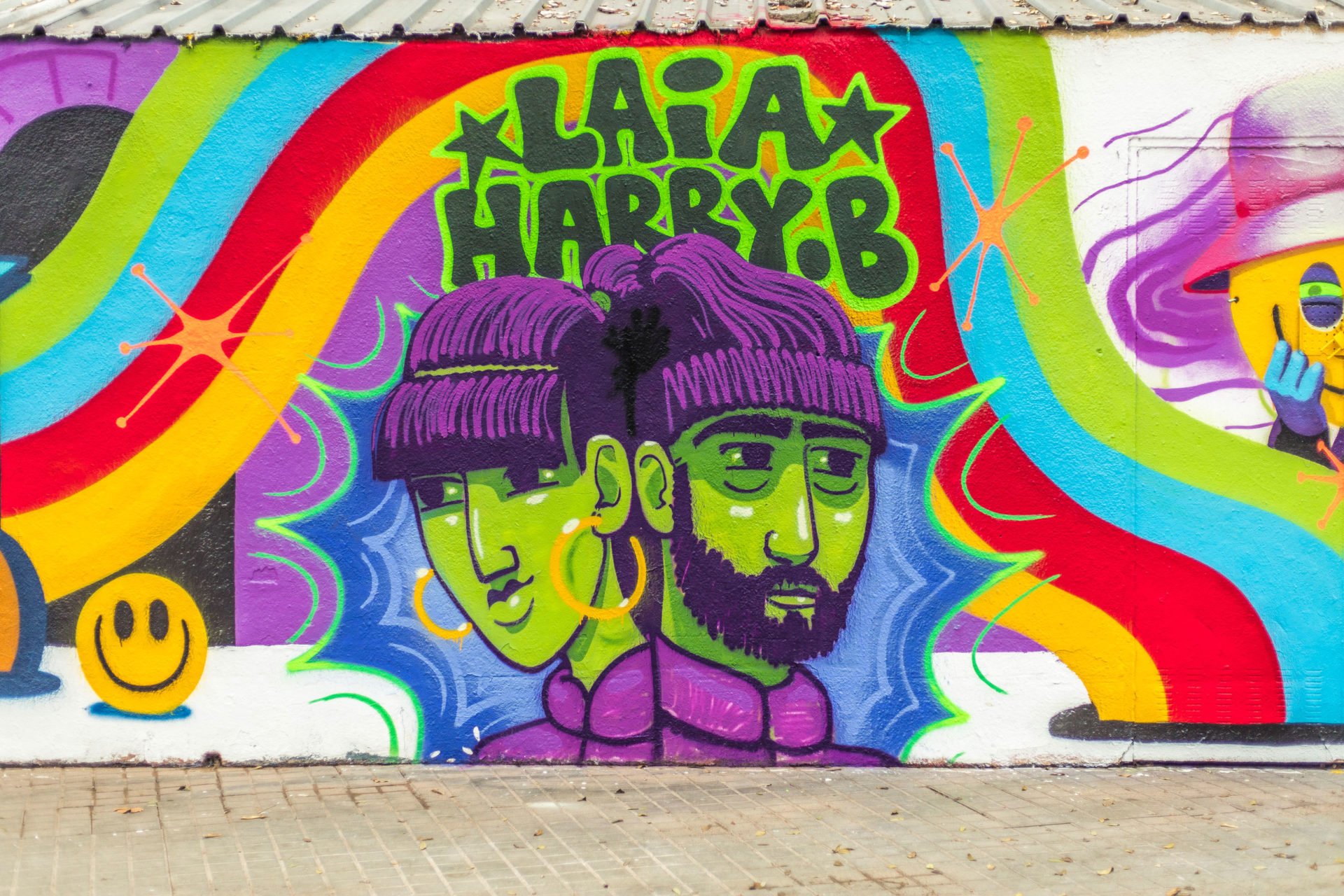 Detalle del mural de Laia y Harry Bones en Arnau Gallery Marzo 2022