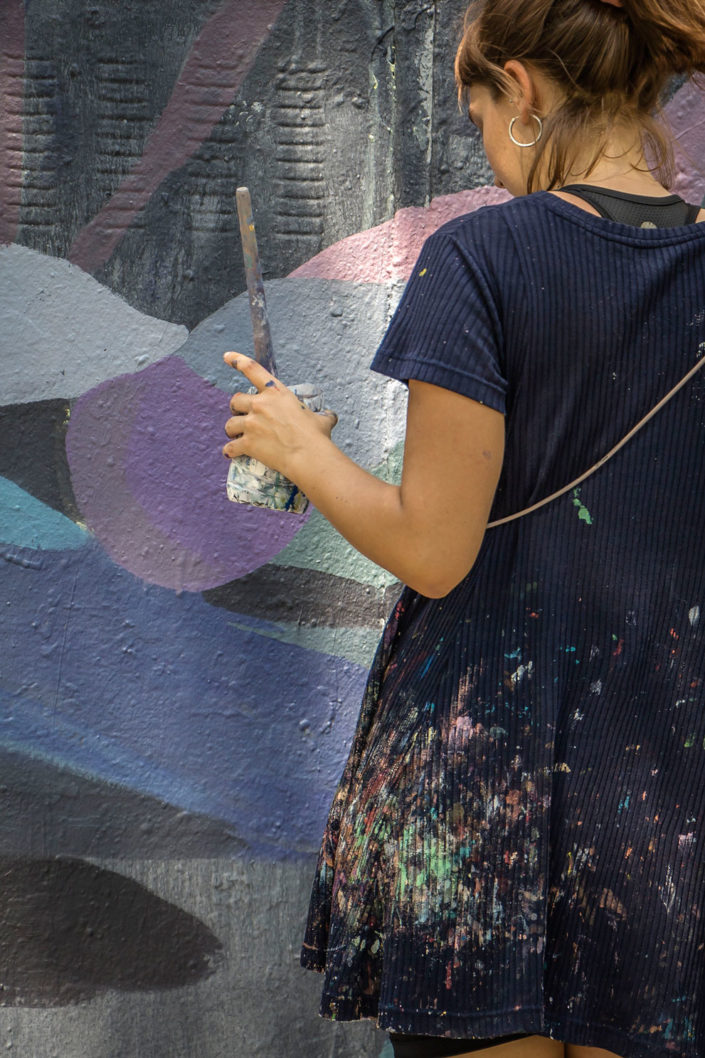 Proceso creativo del mural de Sisa Soldati y Sofi Mele en Arnau Gallery Julio 2022