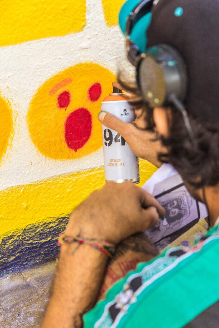 Proceso creativo del mural de Maga y El Rughi en Arnau Gallery Septiembre 2022