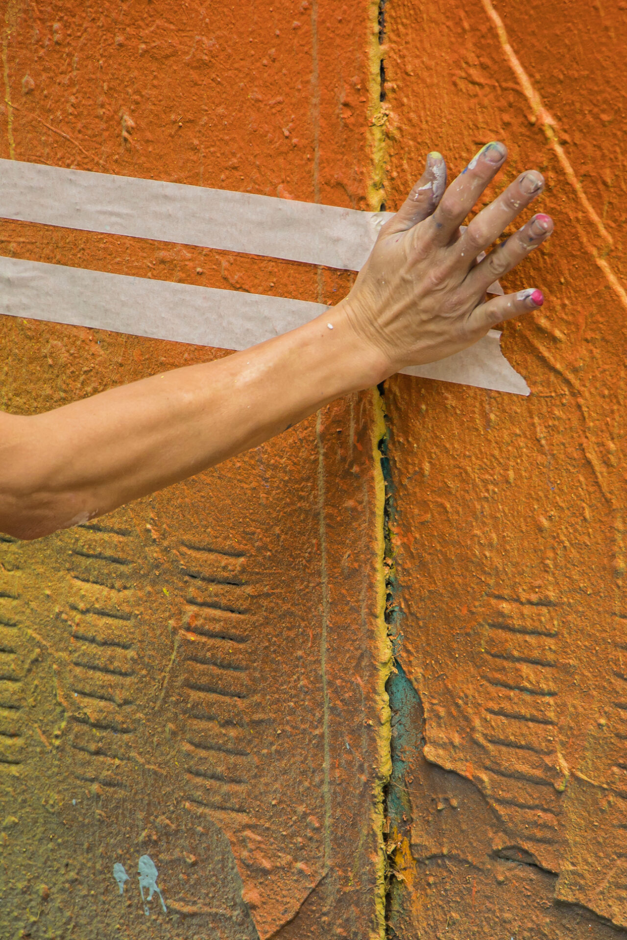 Proceso creativo del mural de Anna Taratiel y Chu en Arnau Gallery Noviembre 2022